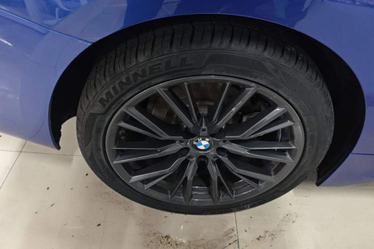 Used BMW 3 Series 2021 Facelifted 325Li M Sport Night Edition Package Exterior 5