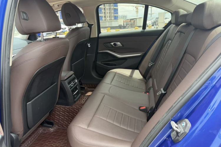 Used BMW 3 Series 2021 325i M Sport Package Exterior 7