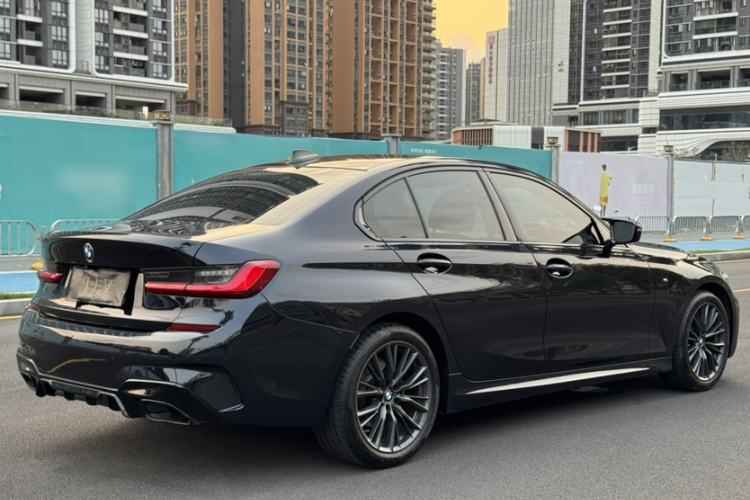 Used BMW 3 Series 2021 325i M Sport Package Exterior 7
