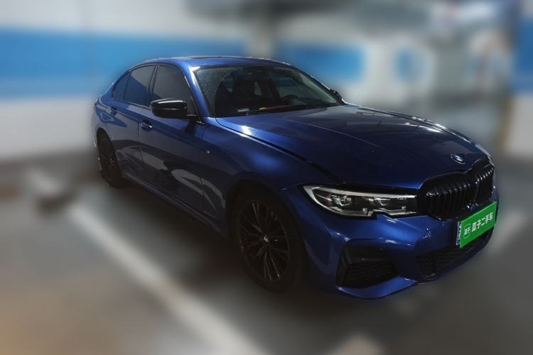 Used BMW 3 Series 2021 325i M Sport Night Edition package Front Right 45 Deg