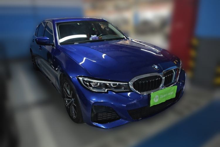 Used BMW 3 Series 2021 Facelifted 320Li M Sport Package Front Right 45 Deg