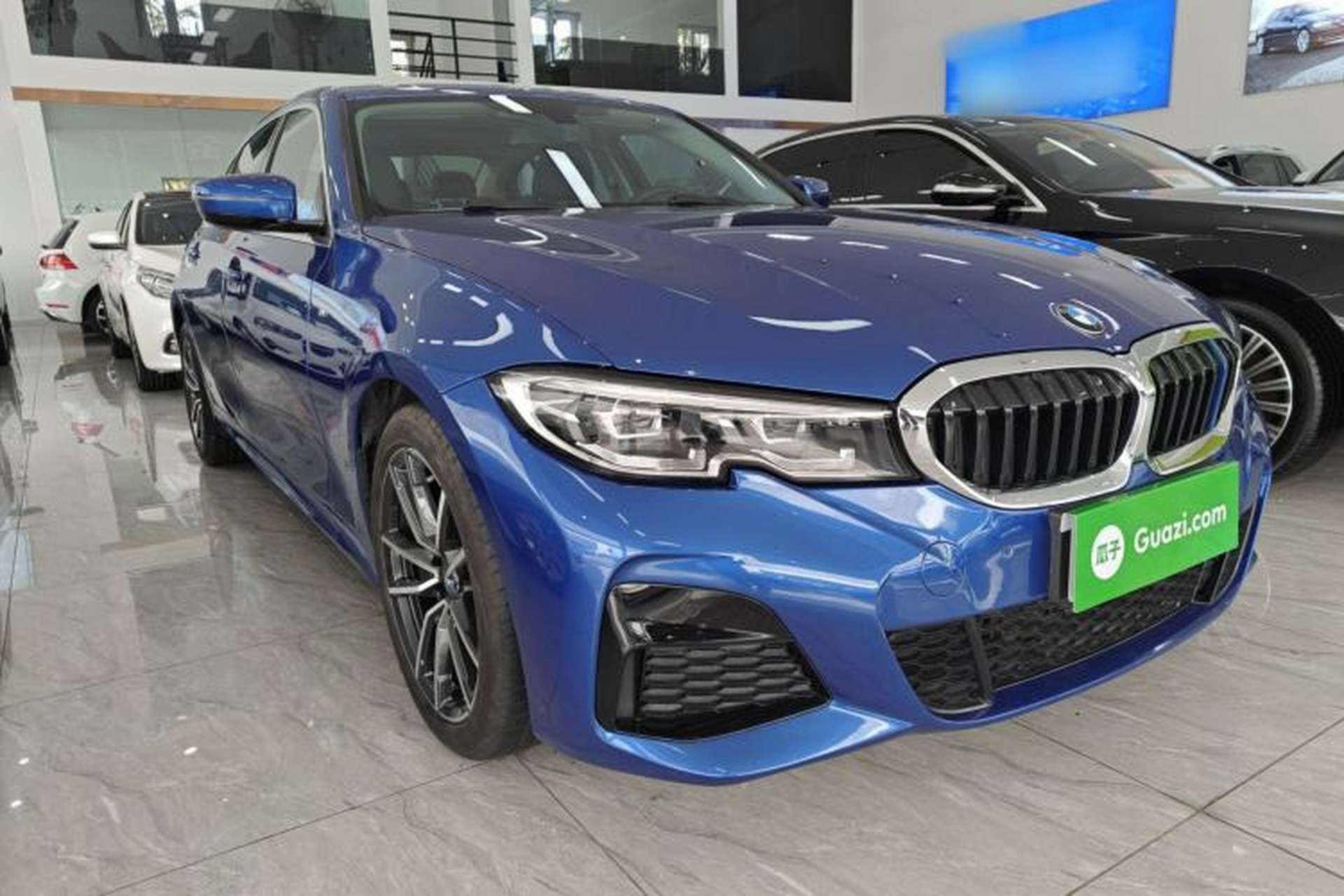 Used BMW 3 Series 2021 320Li M Sport Package Front Right 45 Deg