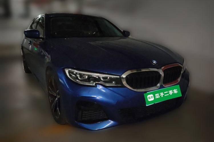 Used BMW 3 Series 2021 325i M Sport Package Front Right 45 Deg