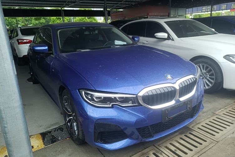 Used BMW 3 Series 2021 325Li M Sport Package Front Right 45 Deg