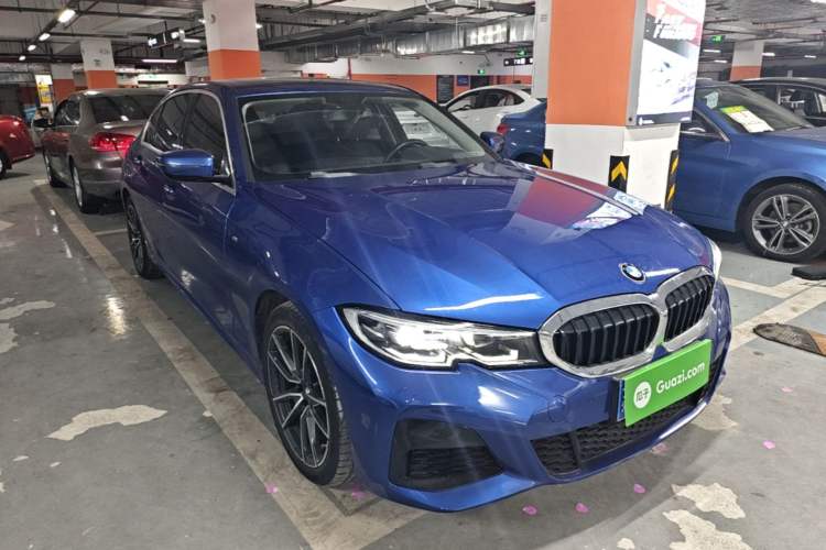 Used BMW 3 Series 2021 320Li M Sport Package Front Right 45 Deg
