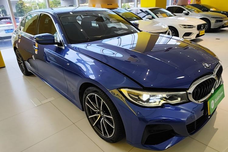 Used BMW 3 Series 2021 325Li M Sport Package Front Right 45 Deg