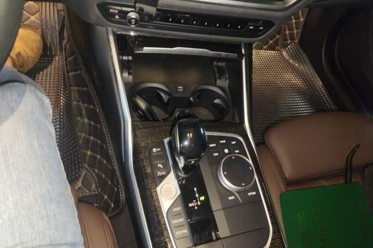 Used BMW 3 Series 2021 Restyled 325Li M Sport Package Gear Lever