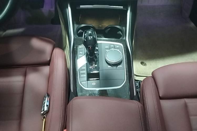 Used BMW 3 Series 2021 Second Facelift 325Li M Sport Package Gear Lever