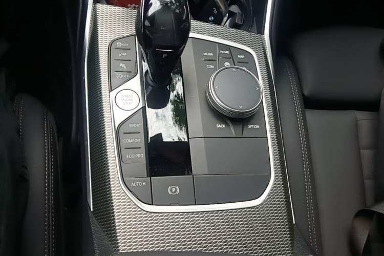 Used BMW 3 Series 2021 Second Facelift 325i M Sport Night Edition Package Gear Lever