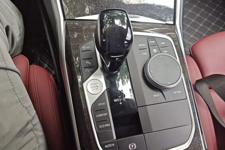 Used BMW 3 Series 2021 325Li xDrive M Sport Package Gear Lever