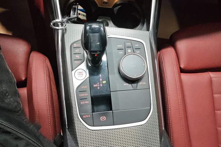 Used BMW 3 Series 2021 Facelifted 325Li M Sport Night Edition Package Gear Lever