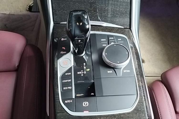 Used BMW 3 Series 2021 Second Facelift 325Li M Sport Package Gear Lever