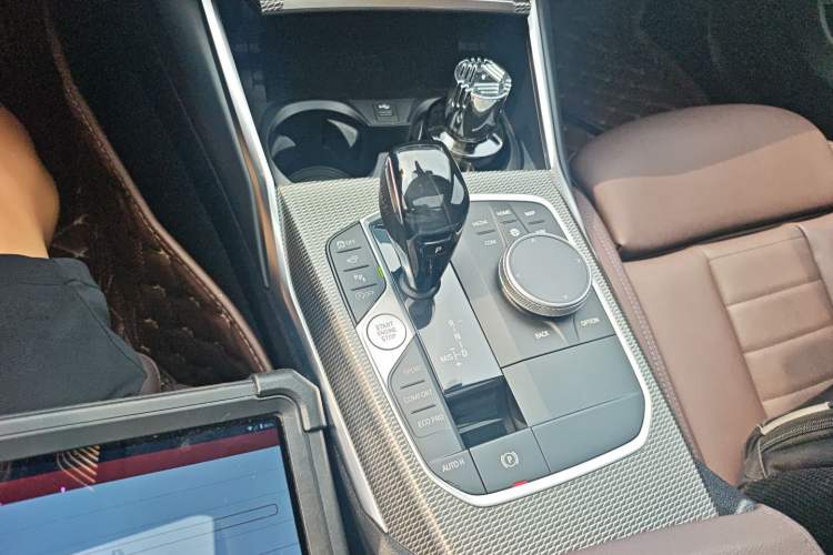 Used BMW 3 Series 2021 Facelifted 325Li M Sport Night Edition Package Gear Lever