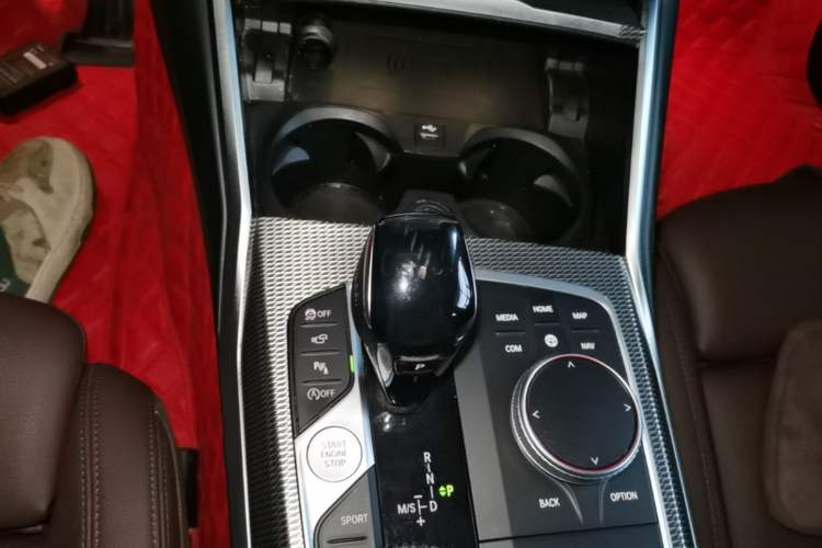 Used BMW 3 Series 2021 325Li M Sport Shadowline Package Gear Lever