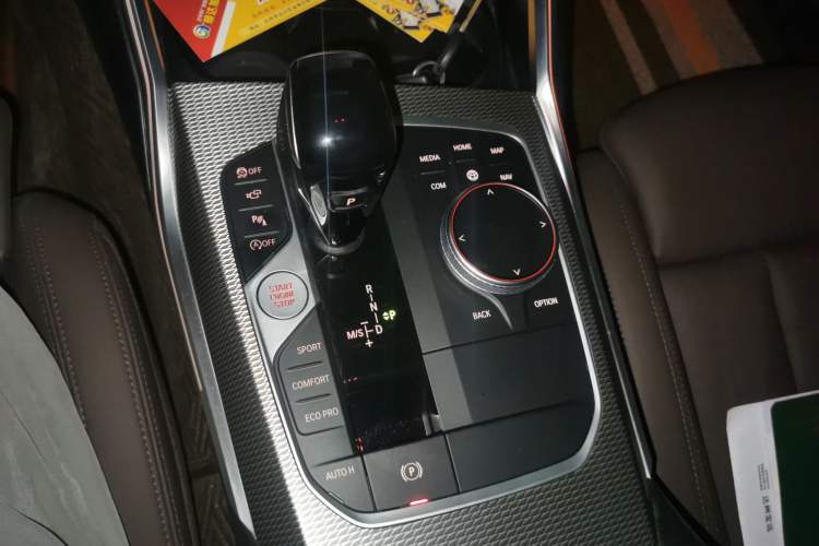 Used BMW 3 Series 2021 325i M Sport Night Edition package Gear Lever
