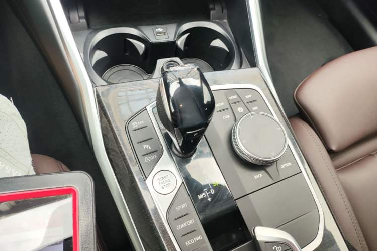 Used BMW 3 Series 2021 Second Facelift 325Li M Sport Package Gear Lever