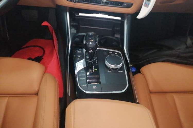 Used BMW 3 Series 2021 Facelifted 320Li M Sport Package Gear Lever