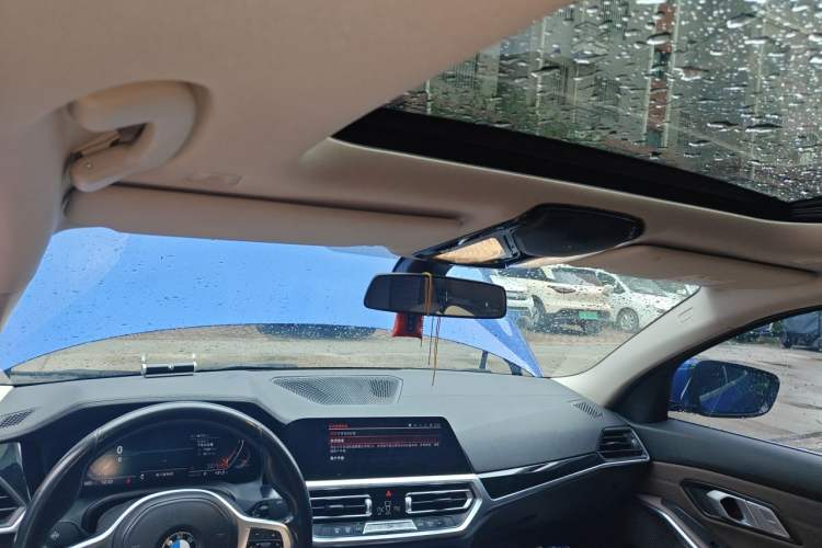 Used BMW 3 Series 2021 Second Facelift 320Li M Sport Package Headliner