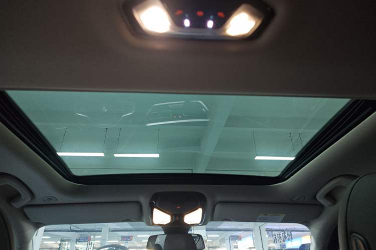 Used BMW 3 Series 2021 Second Facelift 325i M Sport Night Edition Package Headliner