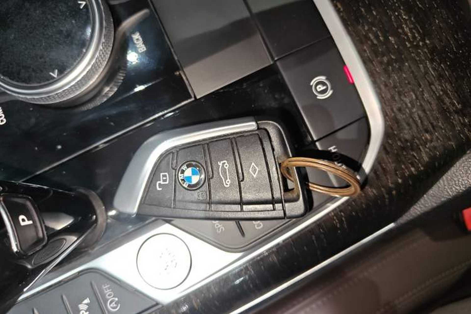 Used BMW 3 Series 2021 Restyled 325Li M Sport Package Interior 1