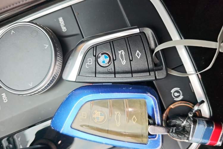Used BMW 3 Series 2021 Second Facelift 320Li M Sport Package Interior 1