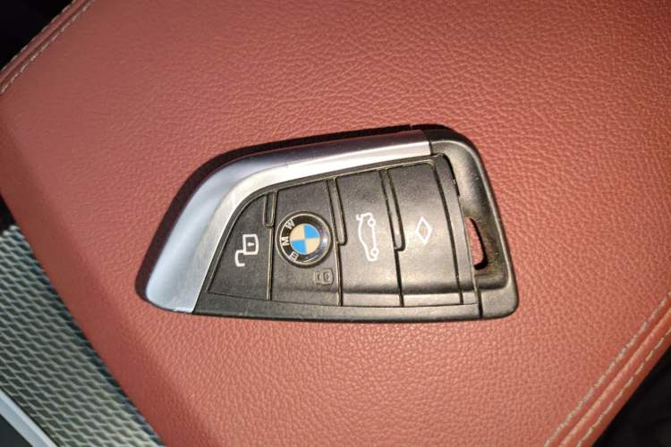 Used BMW 3 Series 2021 Second Facelift 325Li M Sport Night Edition Package Interior 1