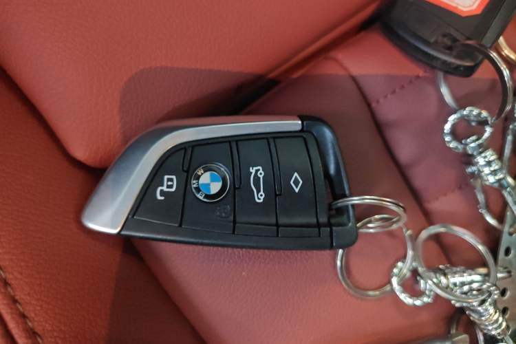 Used BMW 3 Series 2021 Restyled 325Li M Sport Package Interior 1