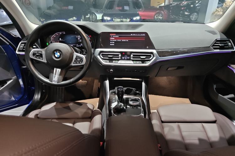 Used BMW 3 Series 2021 Restyled 325Li M Sport Package Interior 2
