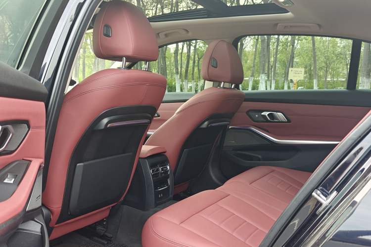 Used BMW 3 Series 2021 Second Facelift 325Li M Sport Night Edition Package Interior 2