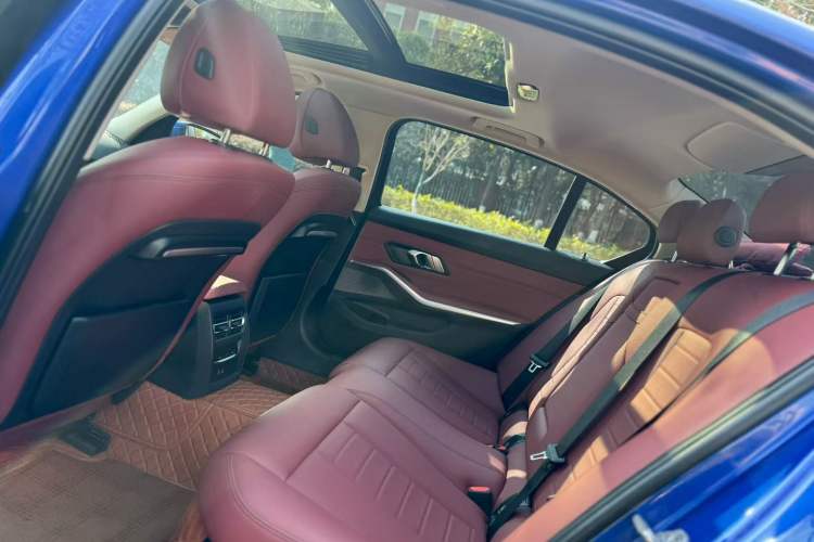 Used BMW 3 Series 2021 Facelifted 320Li M Sport Package Interior 4