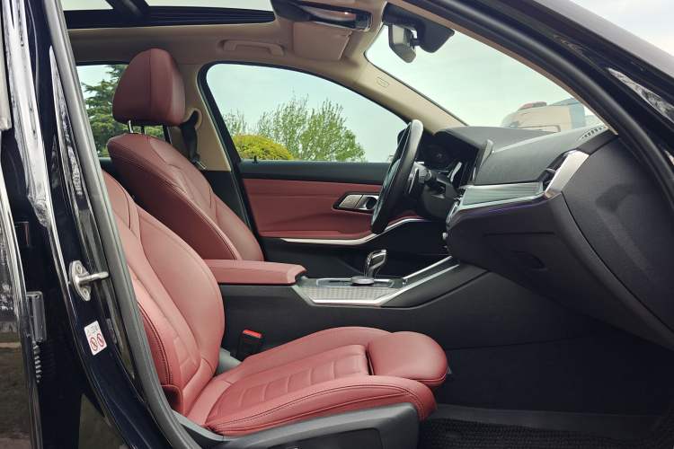 Used BMW 3 Series 2021 Second Facelift 325Li M Sport Night Edition Package Interior 7