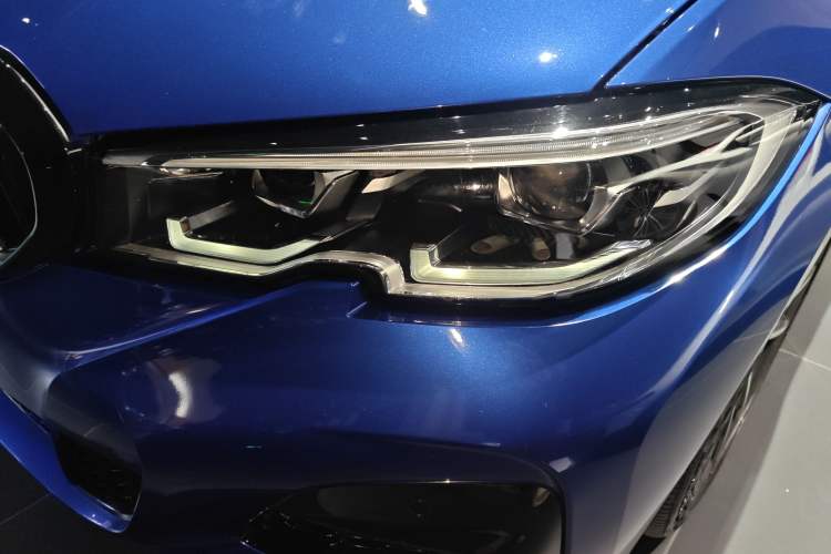 Used BMW 3 Series 2021 Restyled 325Li M Sport Package Left Front Headlight