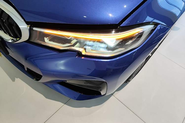 Used BMW 3 Series 2021 325Li M Sport Package Left Front Headlight