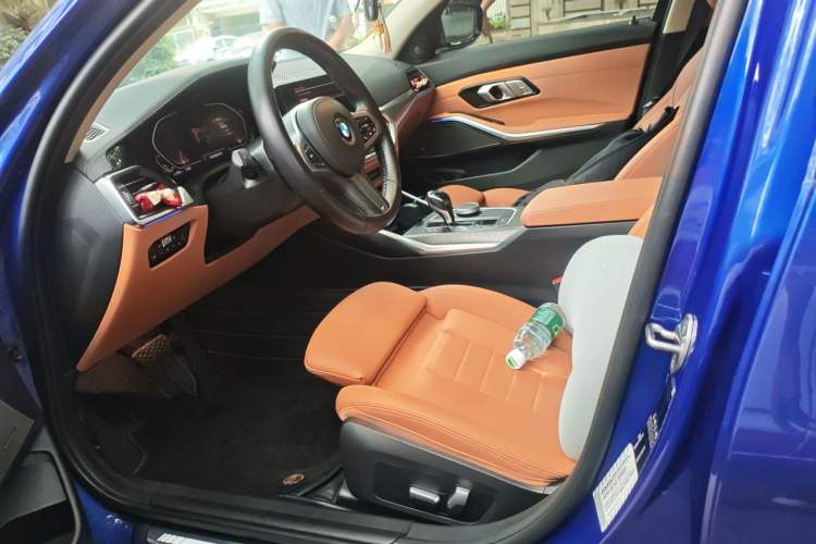 Used BMW 3 Series 2021 Second Facelift 325i M Sport Night Edition Package Left Front Seat