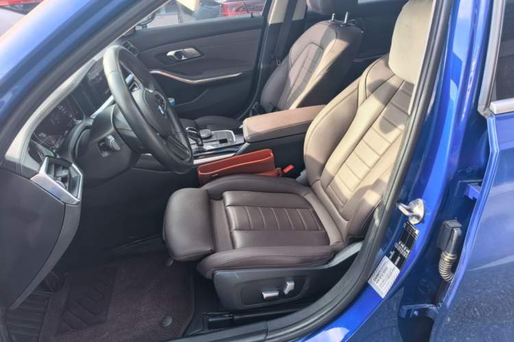 Used BMW 3 Series 2021 320Li M Sport Package Left Front Seat