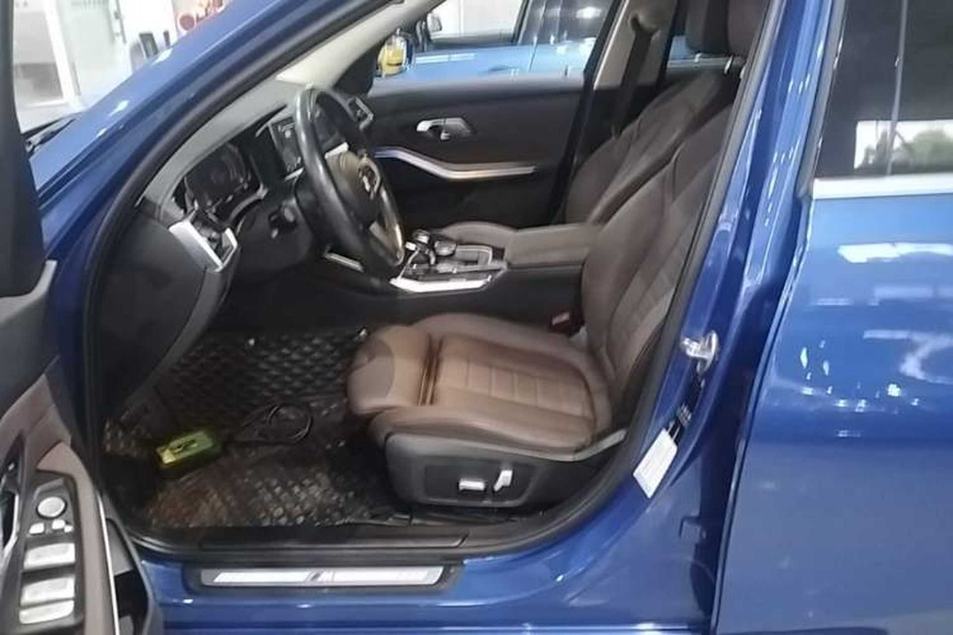Used BMW 3 Series 2021 Restyled 325Li M Sport Package Left Front Seat