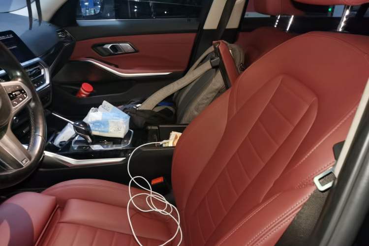 Used BMW 3 Series 2021 320Li M Sport Package Left Front Seat