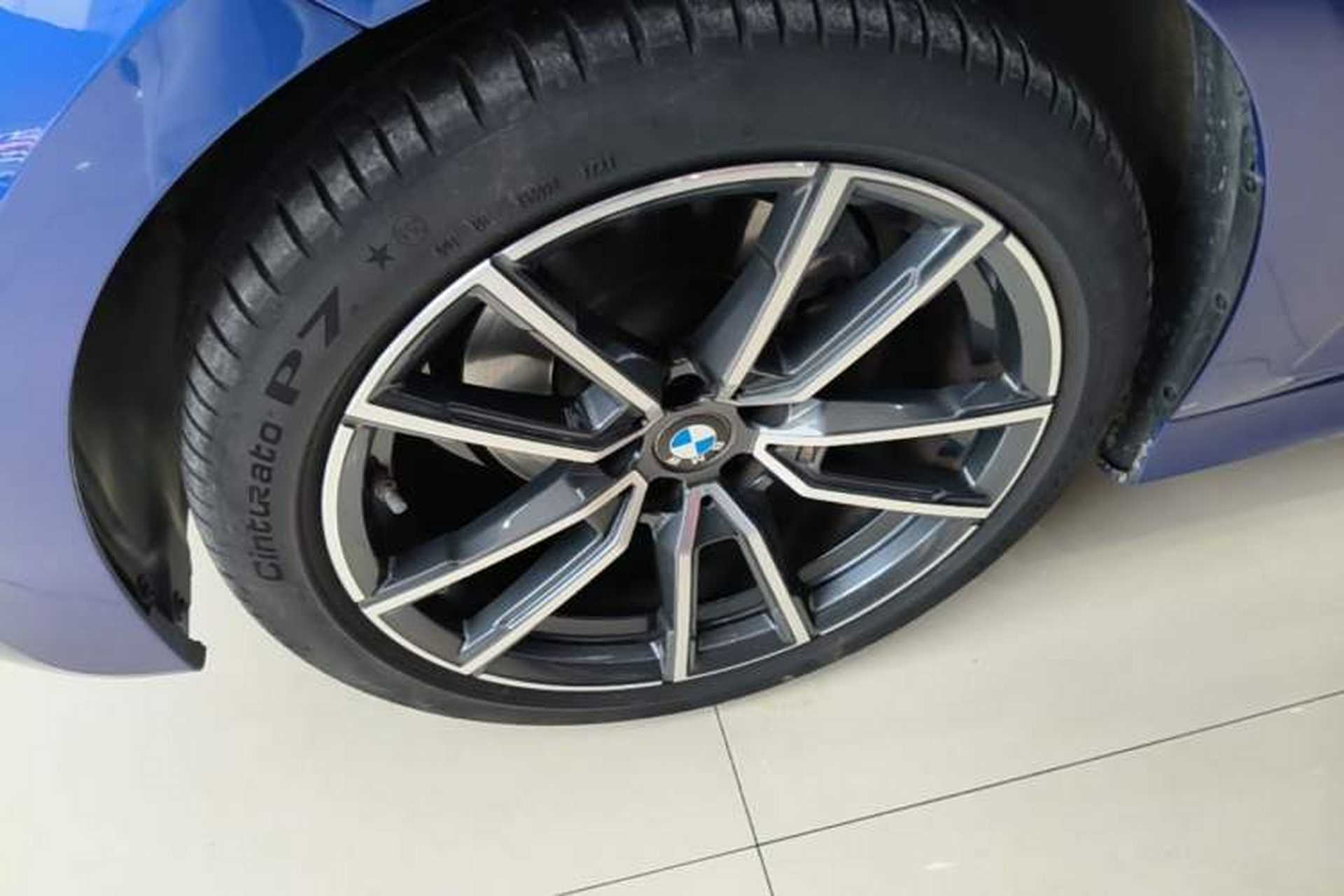 Used BMW 3 Series 2021 Second Facelift 320Li M Sport Package Left Front Wheel Hub