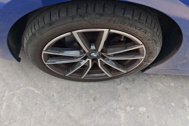 Used BMW 3 Series 2021 Second Facelift 320Li M Sport Package Left Front Wheel Hub