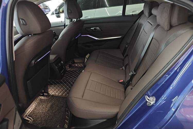 Used BMW 3 Series 2021 Facelifted 325Li M Sport Night Edition Package Left Rear Seat