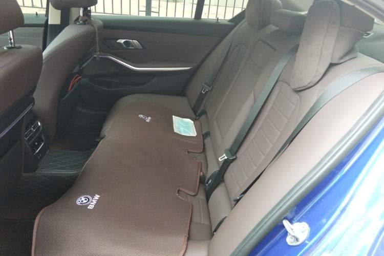 Used BMW 3 Series 2021 Restyled 325Li M Sport Package Left Rear Seat