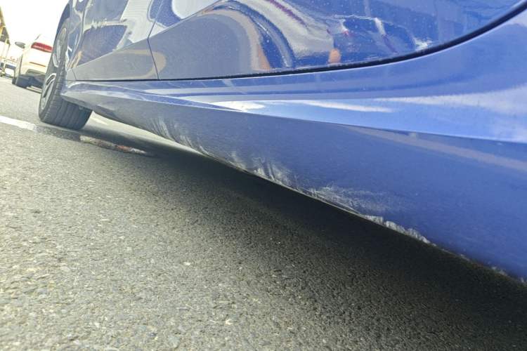 Used BMW 3 Series 2021 320Li M Sport Package Left Side Sill