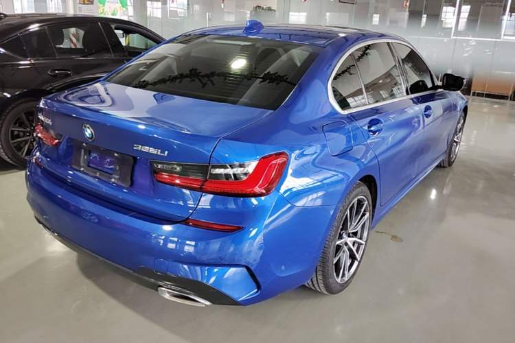 Used BMW 3 Series 2021 Restyled 325Li M Sport Package Rear Right 45 Deg