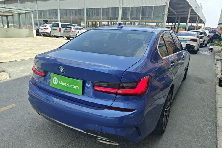 Used BMW 3 Series 2021 320Li M Sport Package Rear Right 45 Deg