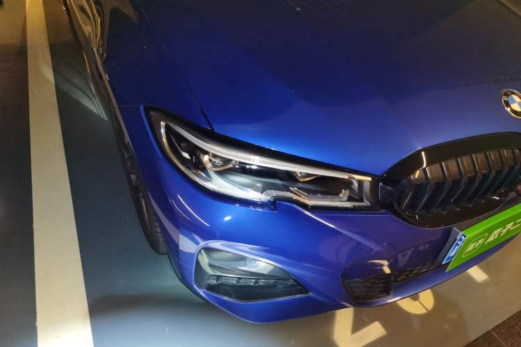 Used BMW 3 Series 2021 Second Facelift 325i M Sport Night Edition Package Right Front Headlight