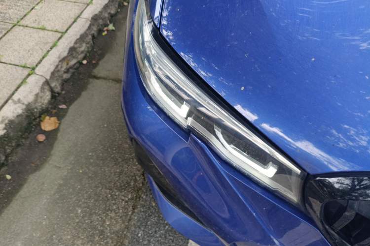 Used BMW 3 Series 2021 Restyled 325i M Sport Night Edition Package Right Front Headlight