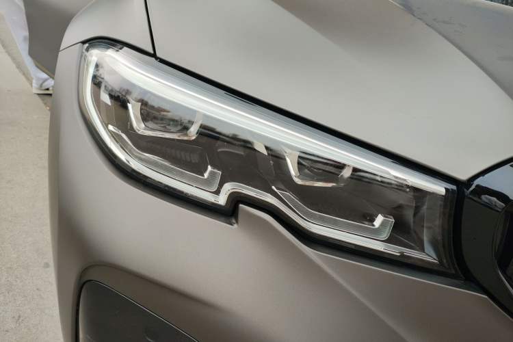 Used BMW 3 Series 2021 Restyled 325Li M Sport Package Right Front Headlight