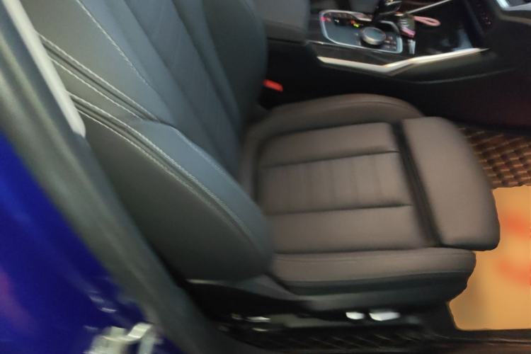Used BMW 3 Series 2021 325Li M Sport Package Right Front Seat