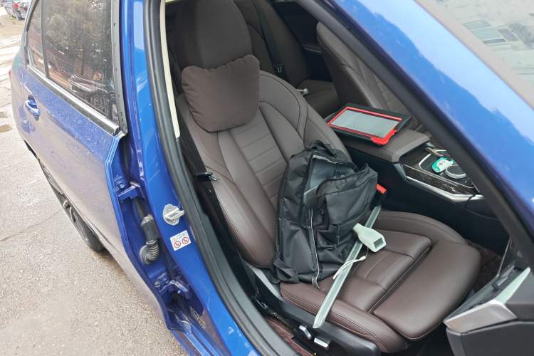 Used BMW 3 Series 2021 Second Facelift 325Li M Sport Package Right Front Seat