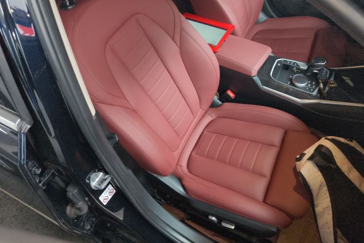 Used BMW 3 Series 2021 325Li M Sport Package Right Front Seat